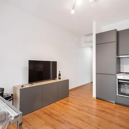 Ottavia 4* روما